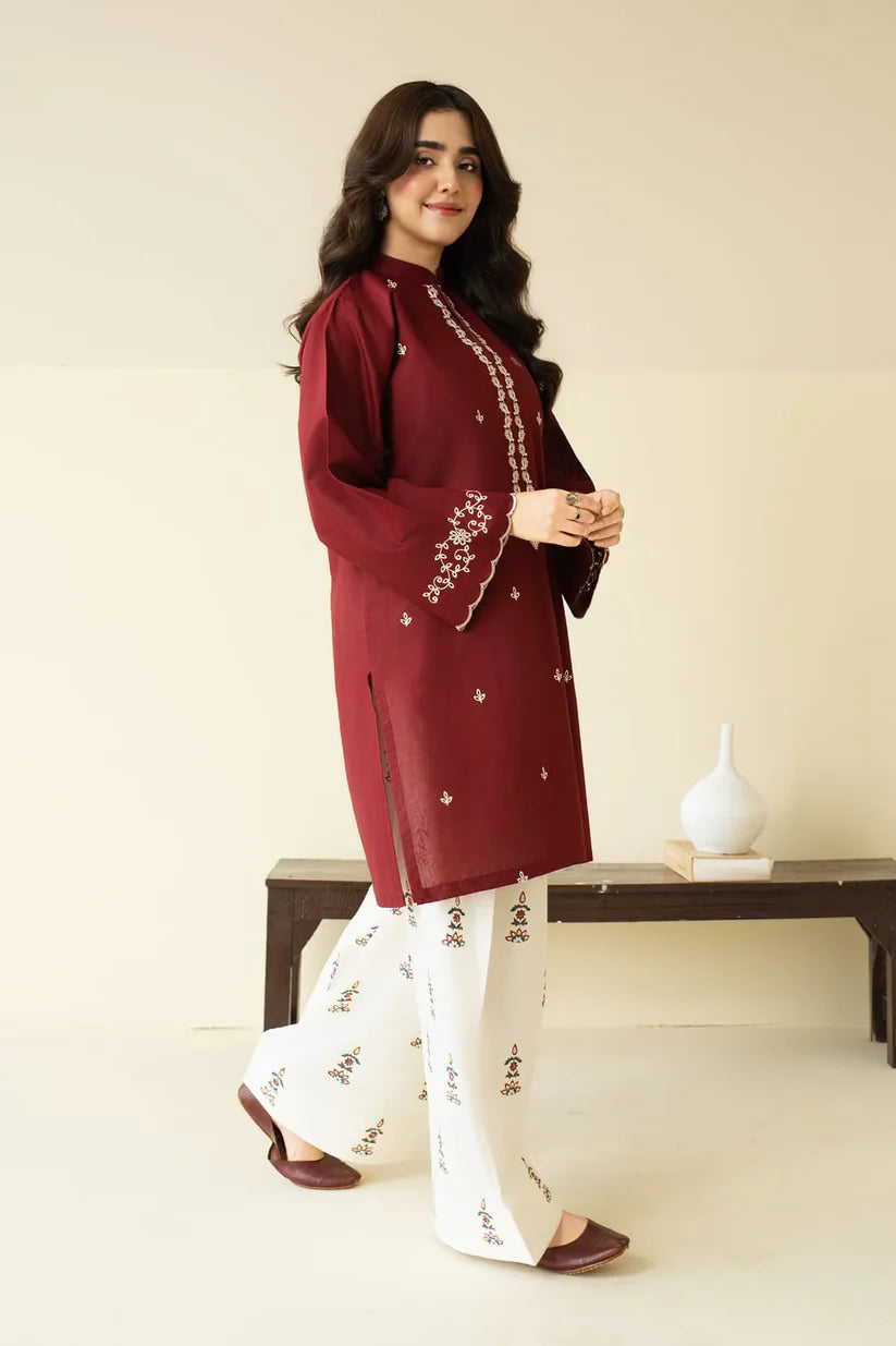 Zohra 2Pc Embroidred Stiched Suit
